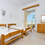 Tamar Apartments, Laganas