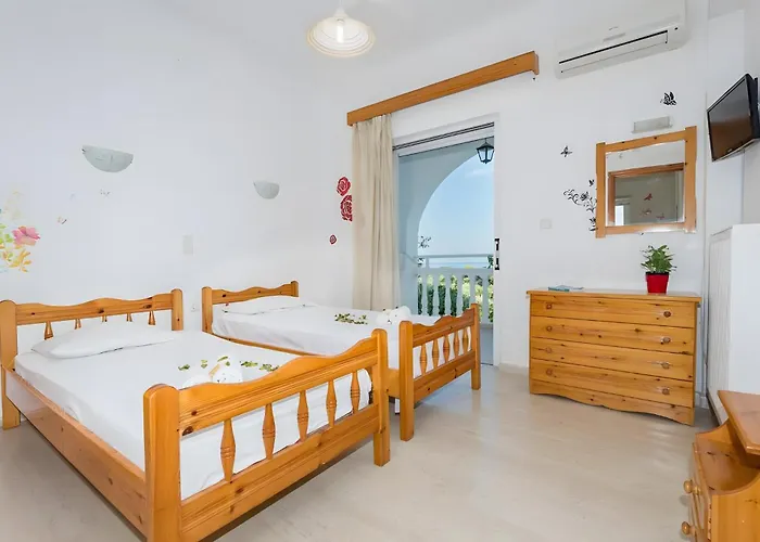 بيت ضيافة Tamar Apartments, 3*