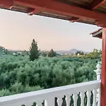 Tamar Apartments, 3*
