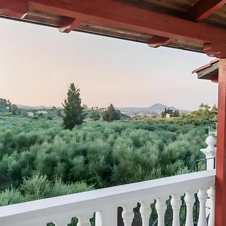 Tamar Apartments, 3*