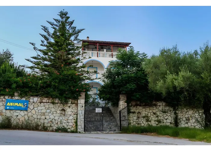 Pensionat Tamar Apartments, 3*